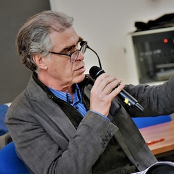 Gilberto Scaramuzzo: "Abbiamo bisogno di tornare alla natura poetica dell'essere umano" - RaiPlay Sound